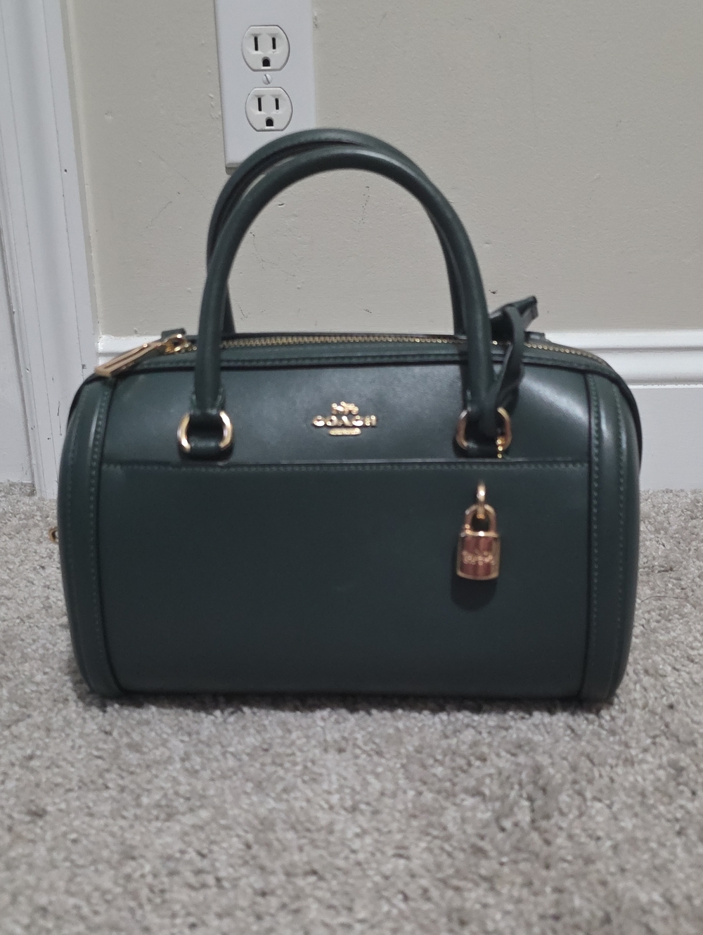 Coach Smooth Leather Zoe Barrel Satchel Bag Gold / Evergreen